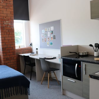 Silver Studio - Image 2